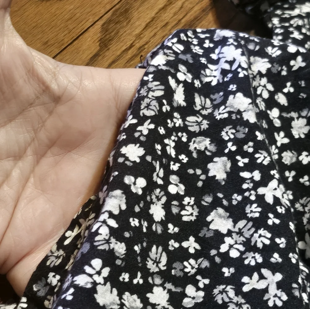 Old Navy Button Front Ditsy Floral Dress Navy & White Size L